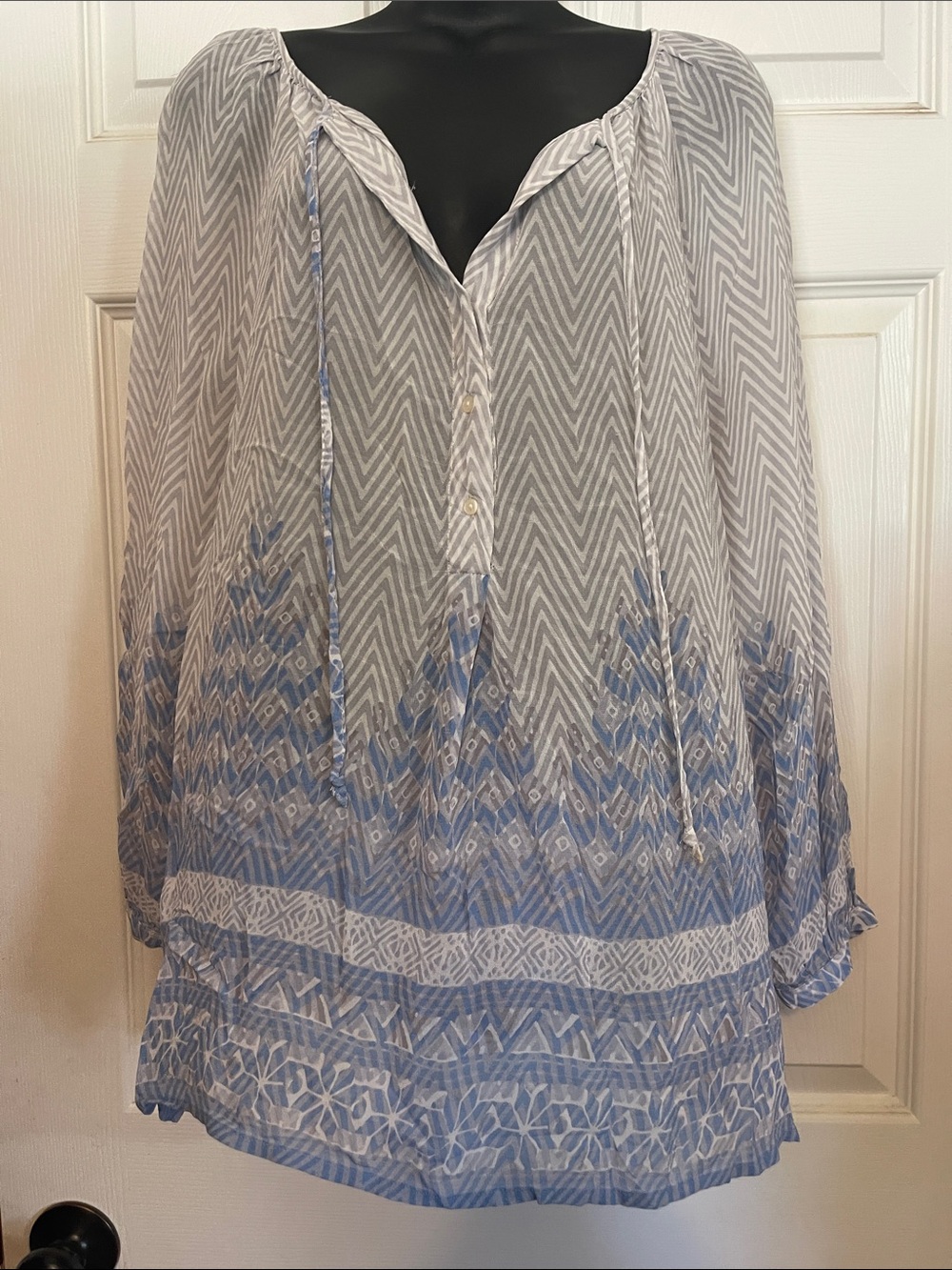 Lucky Brand Lightweight Boho Peasant Blouse in White and Light Blue